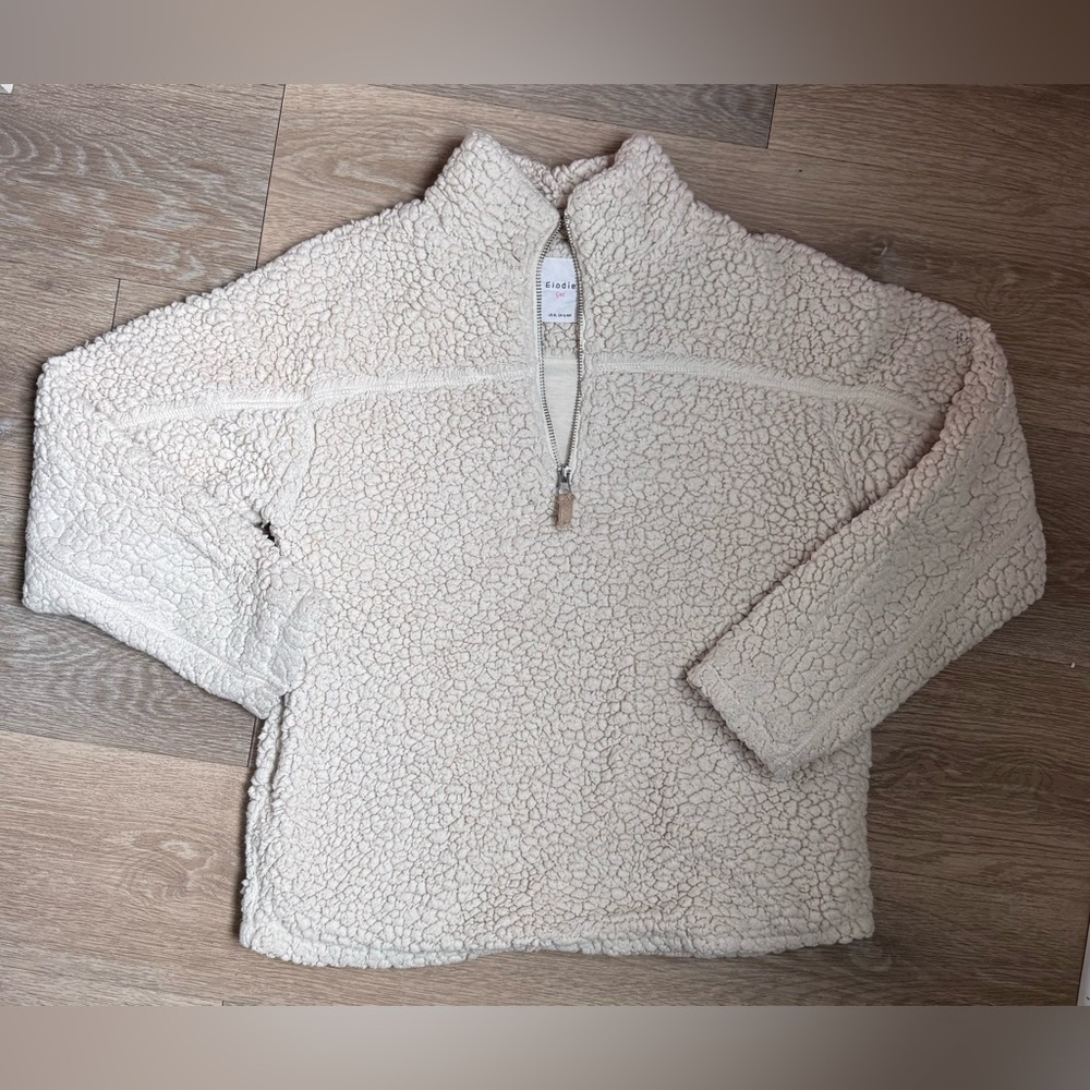 Elodie Girl sherpa fleece quarter-zip pullover jacket. Cream. girl's size XL